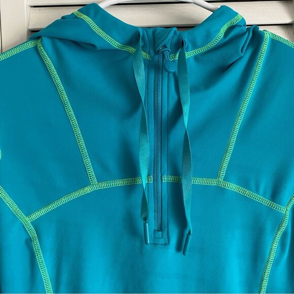 Kirkland Women's Size M Hooded Pullover Top Hiking Active Teal Blue Zip Pockets - Picture 10 of 16